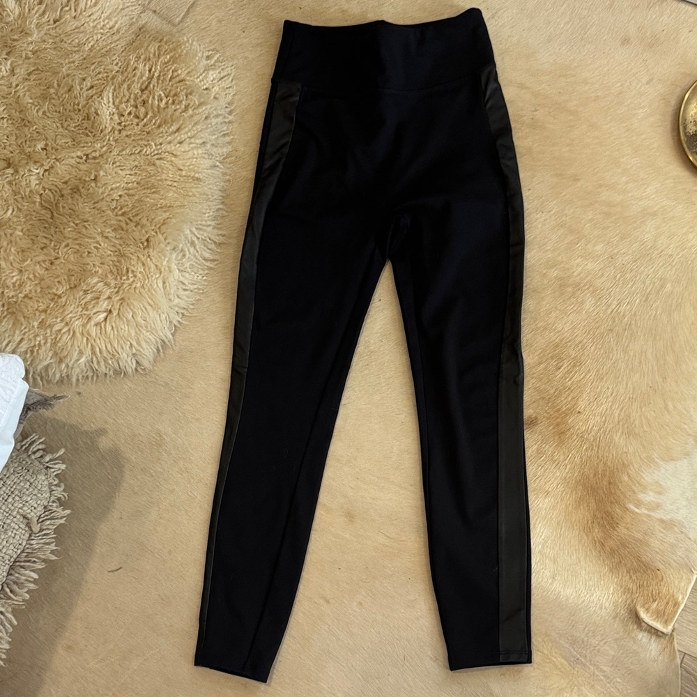 Black High-Waisted Leggings with leather Side Panels